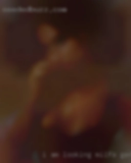 I am looking milfs Germany for hot slim body women.