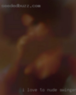 I LOVE nude swingers TO SING KARAOKE AND DANCE.