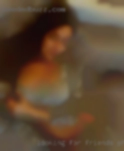 Looking for friends phone numbers in Florida  with benefits!